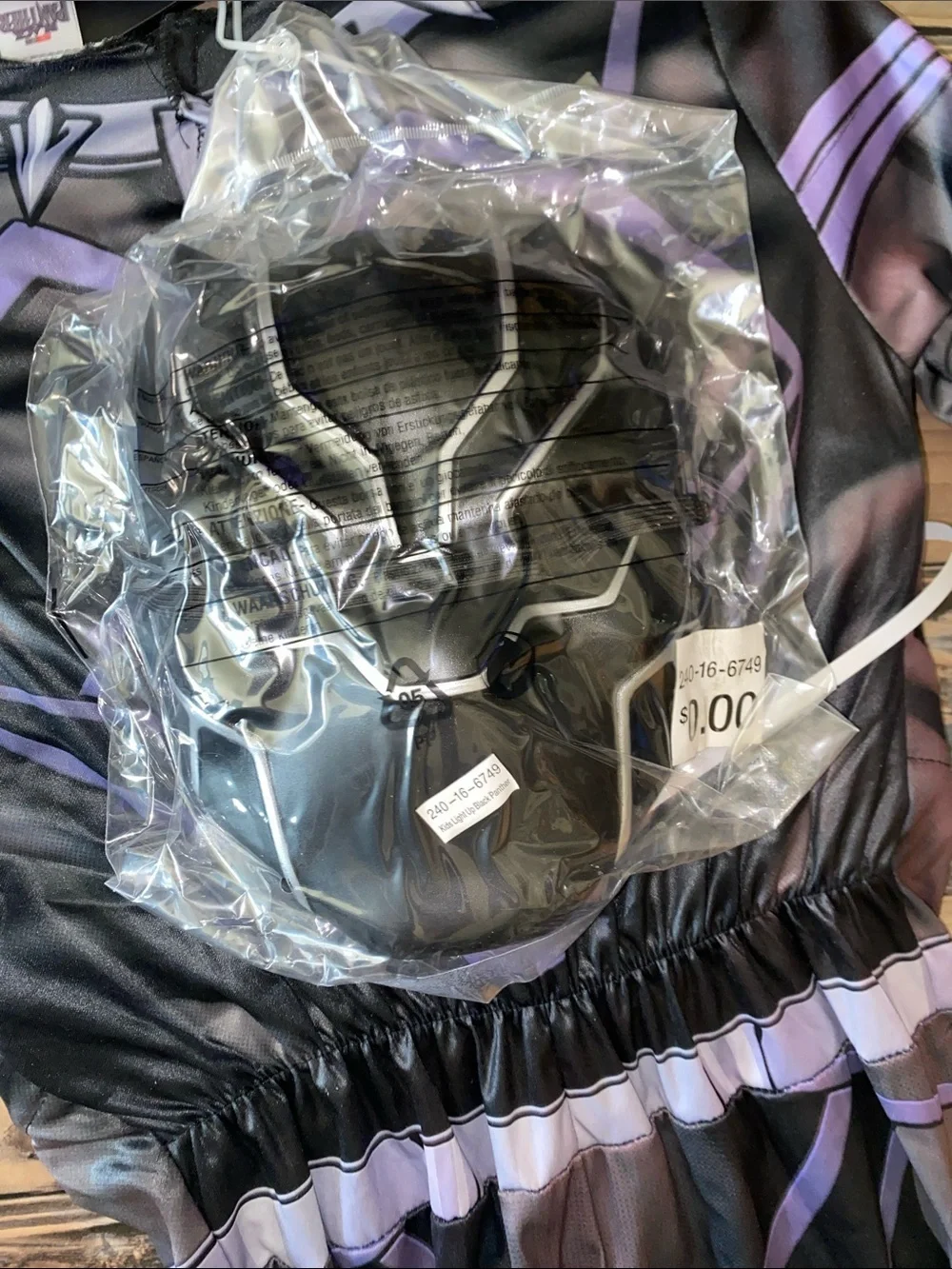 Marvel Avengers Black Panther Light-Up Costume with muscle chest size M 8-10